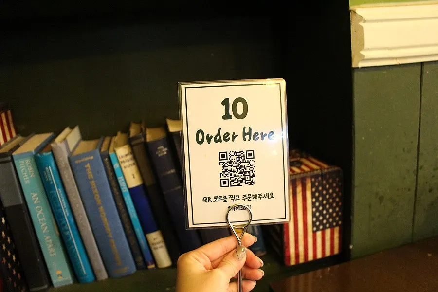 Hey Joji menu selection