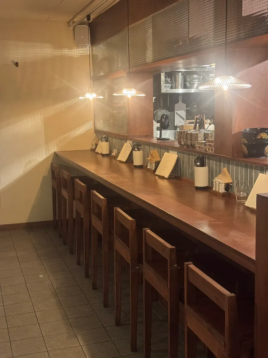 Quiet dining area at Jongno Donburi Yeonnam