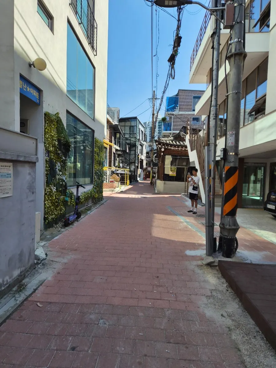 연남동 골목 거리 풍경
