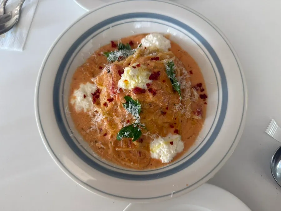 Crab cheese rosé pasta