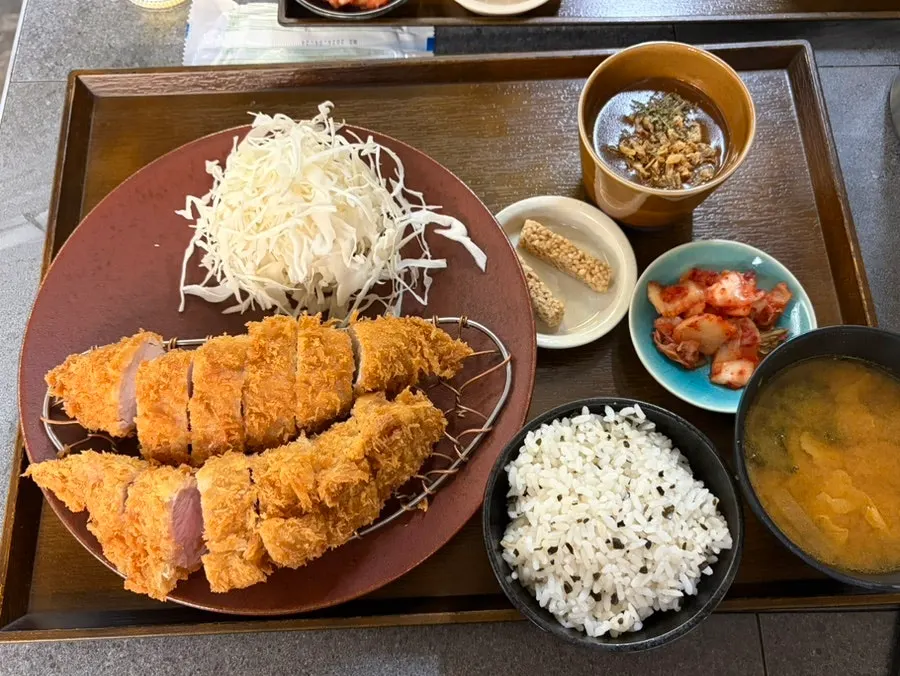 Full plate presentation of the loin katsu at Katsu Monster
