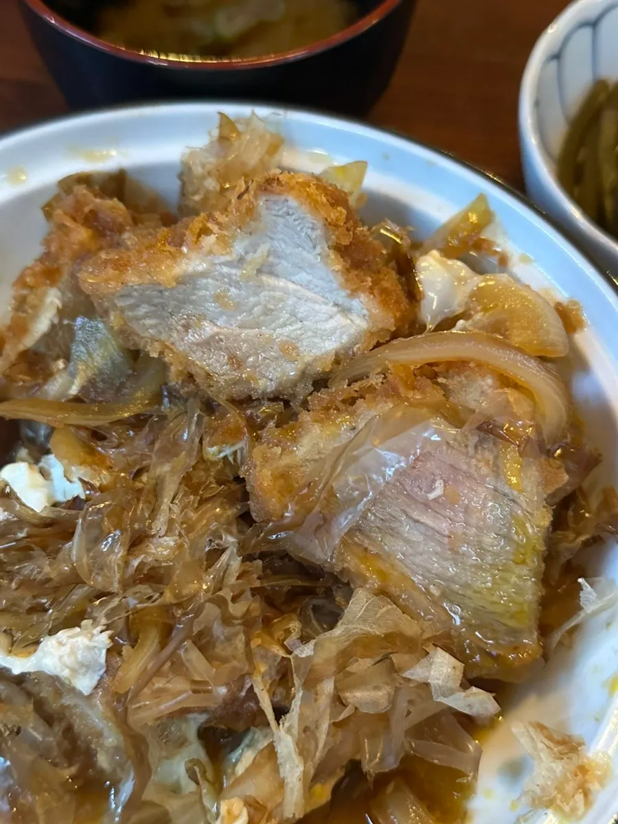 Generous nabe set meal spread