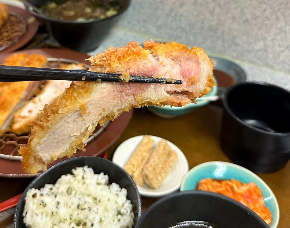 돈카츠 세트 한 상 차림 사진