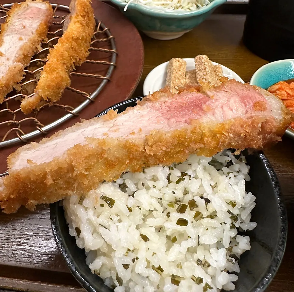 카츠몬스터 돈카츠 상차림 사진