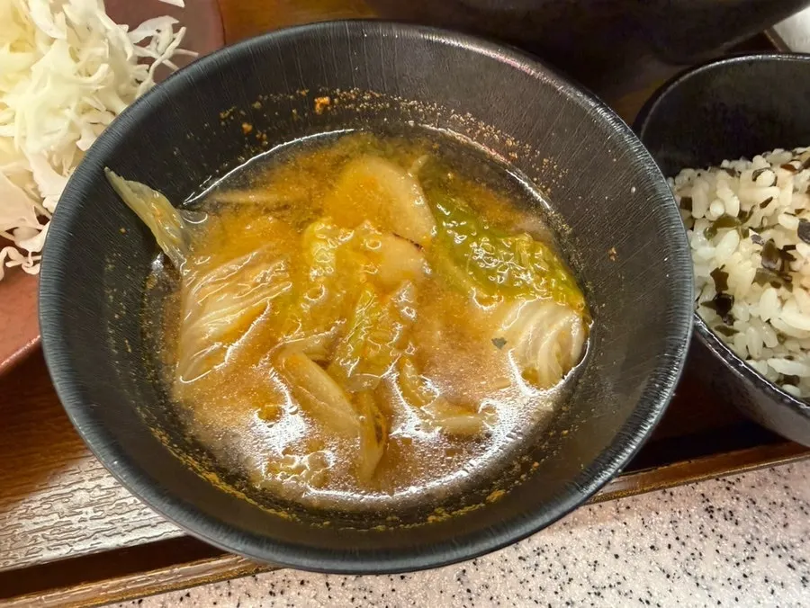 Udon noodles and broth