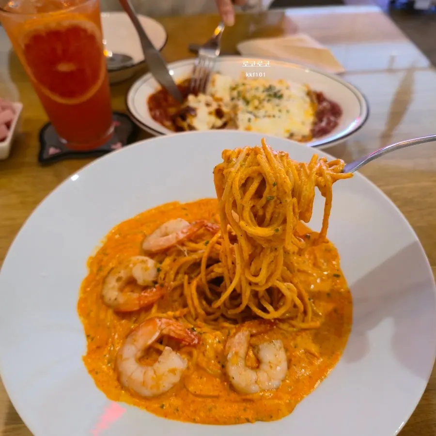 Plump shrimp topping the toowoomba pasta