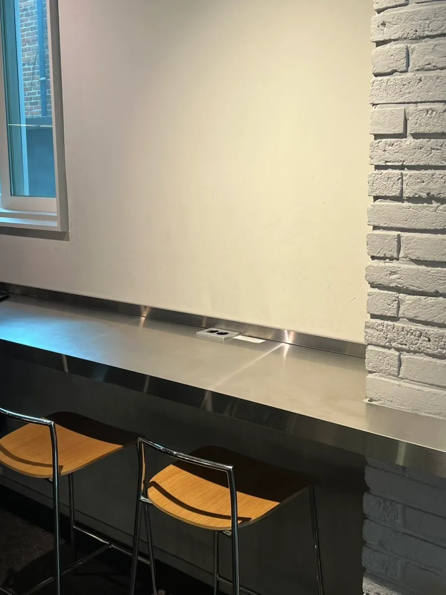 First-floor space with café-study visitors