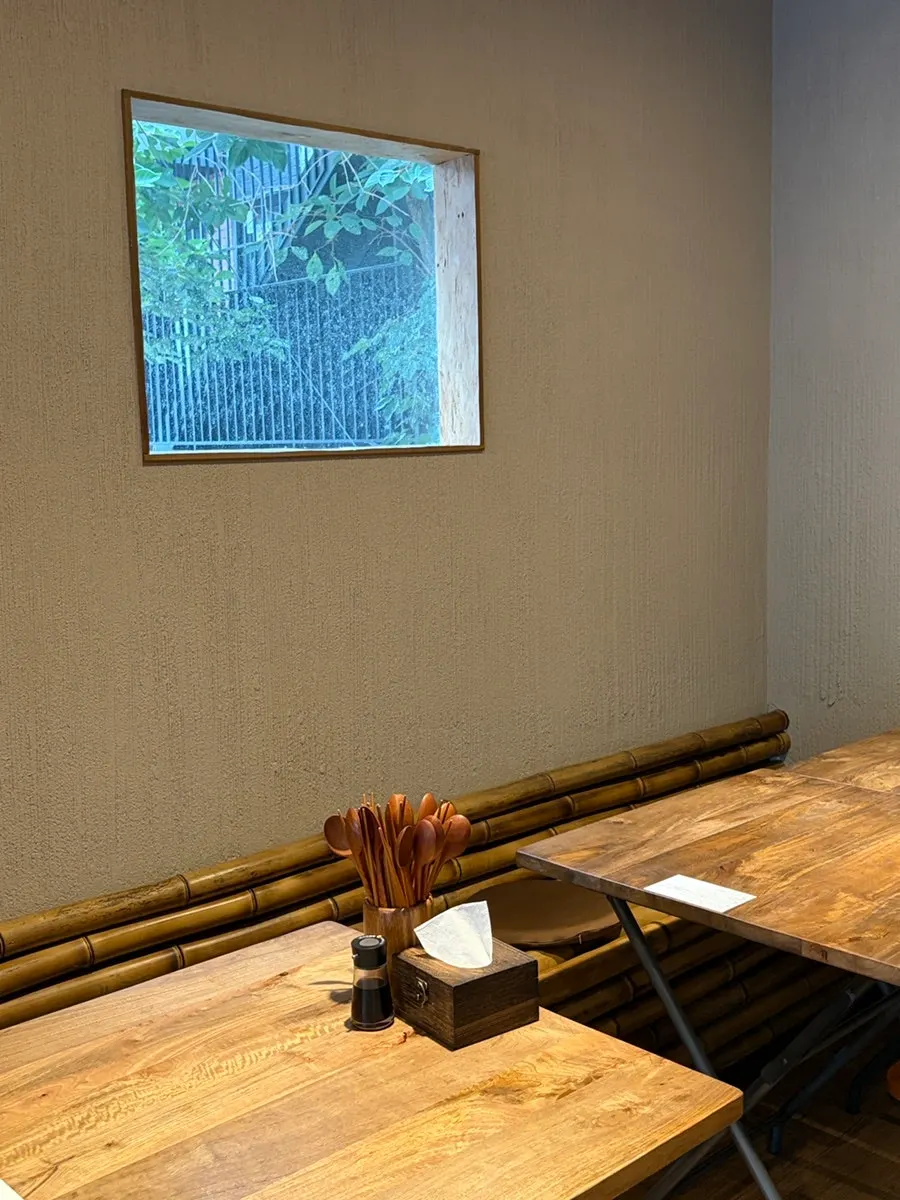 Table seating at Ochaya Yeonnam