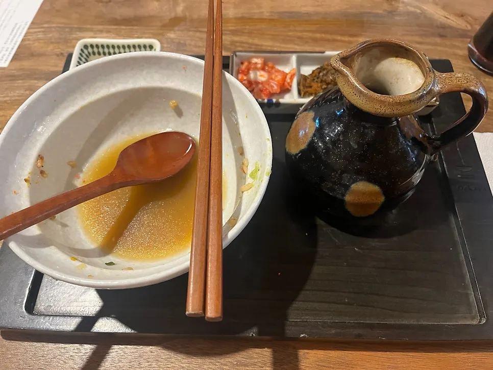 식사를 마친 오차즈케 그릇