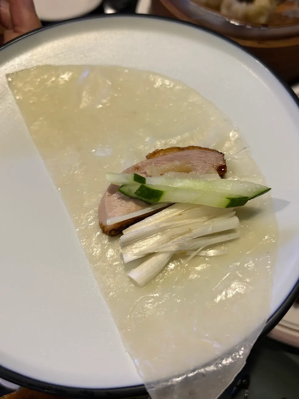 Peking duck eaten with sugar