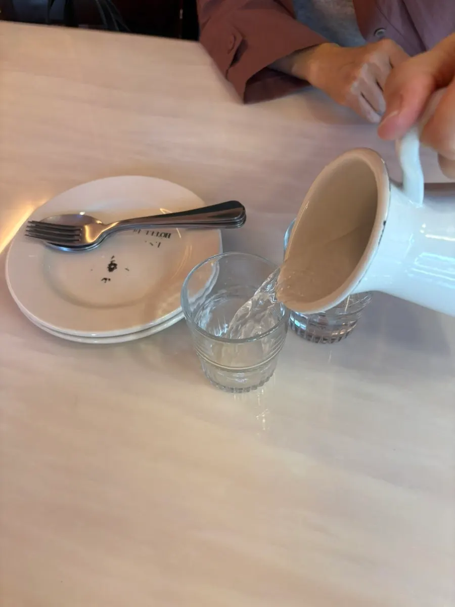 QR code ordering instructions at the table