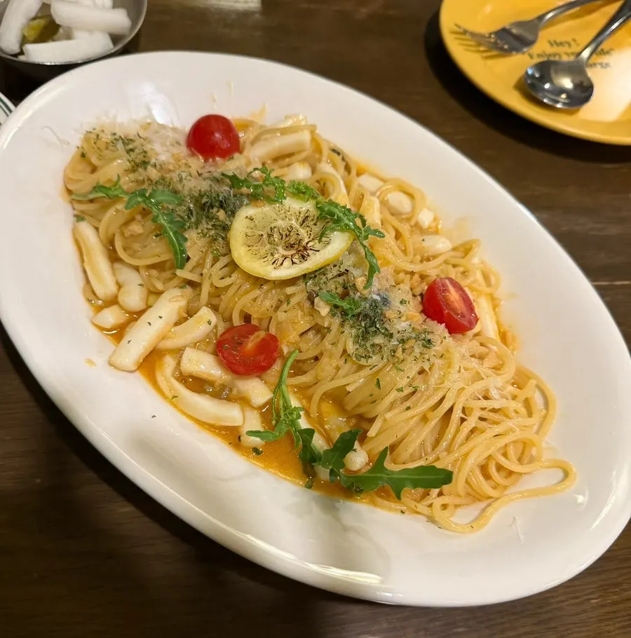 Ordered dishes at Hey Joji
