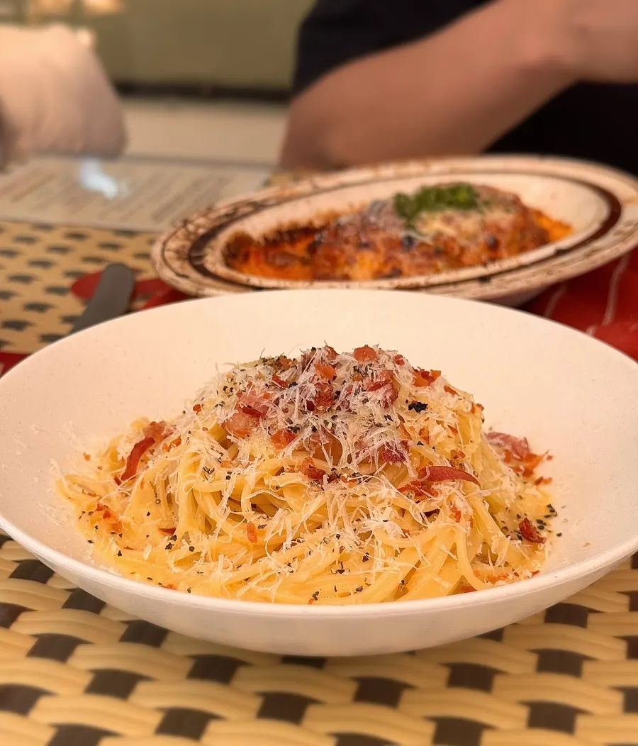 Carbonara made with egg yolk and cheese