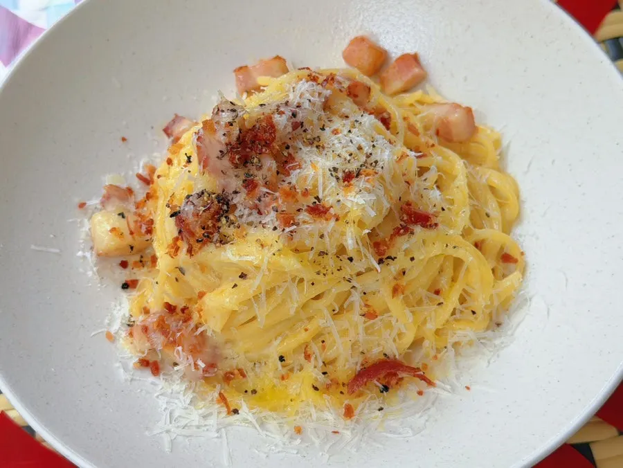 Original carbonara pasta
