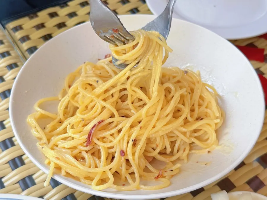 Carbonara with egg yolk and cheese