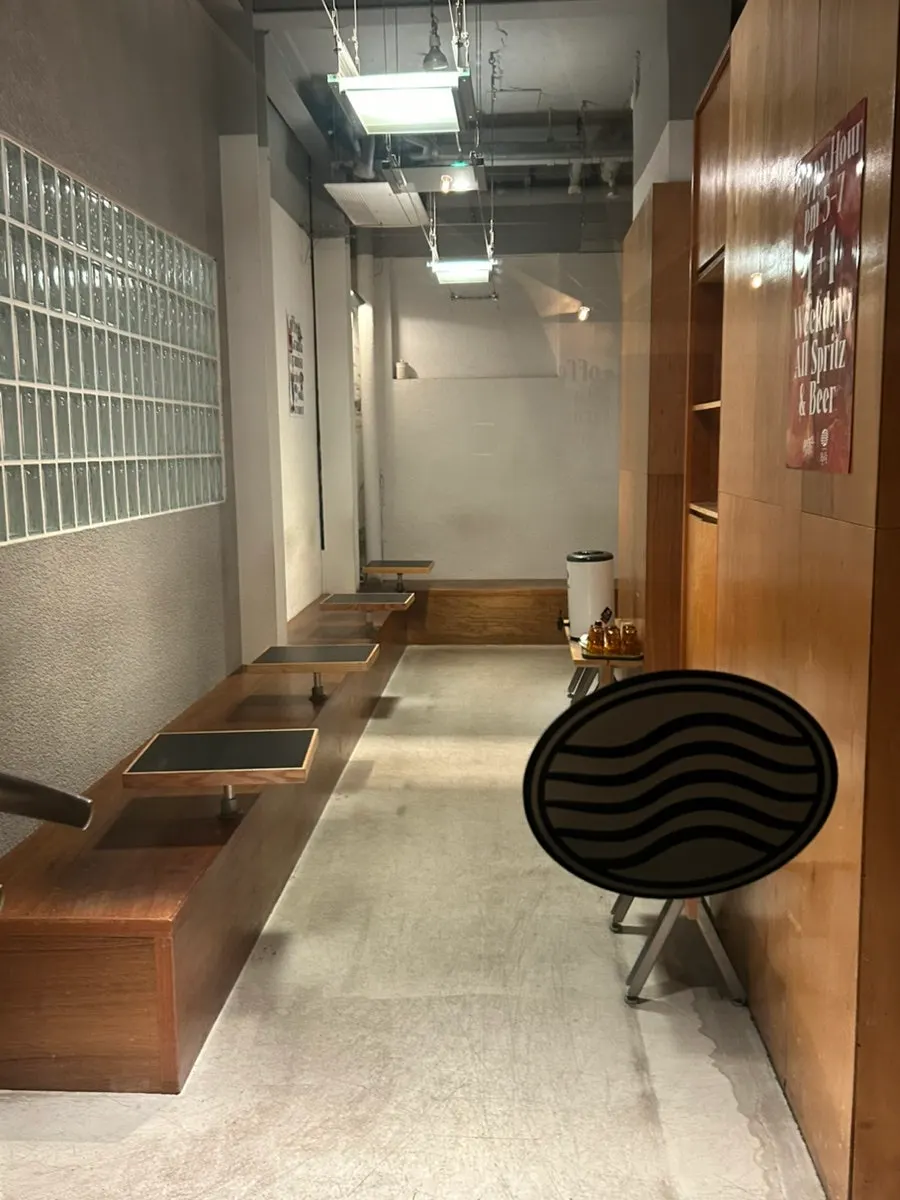 밤 시간 피프에스프레소바 좌석 풍경
