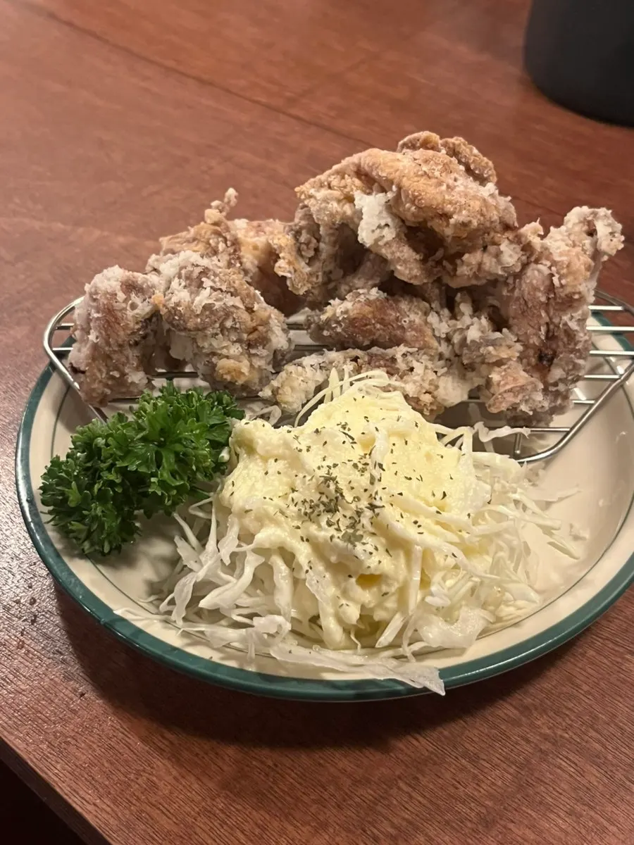 Onsen tamago paired with salmon don