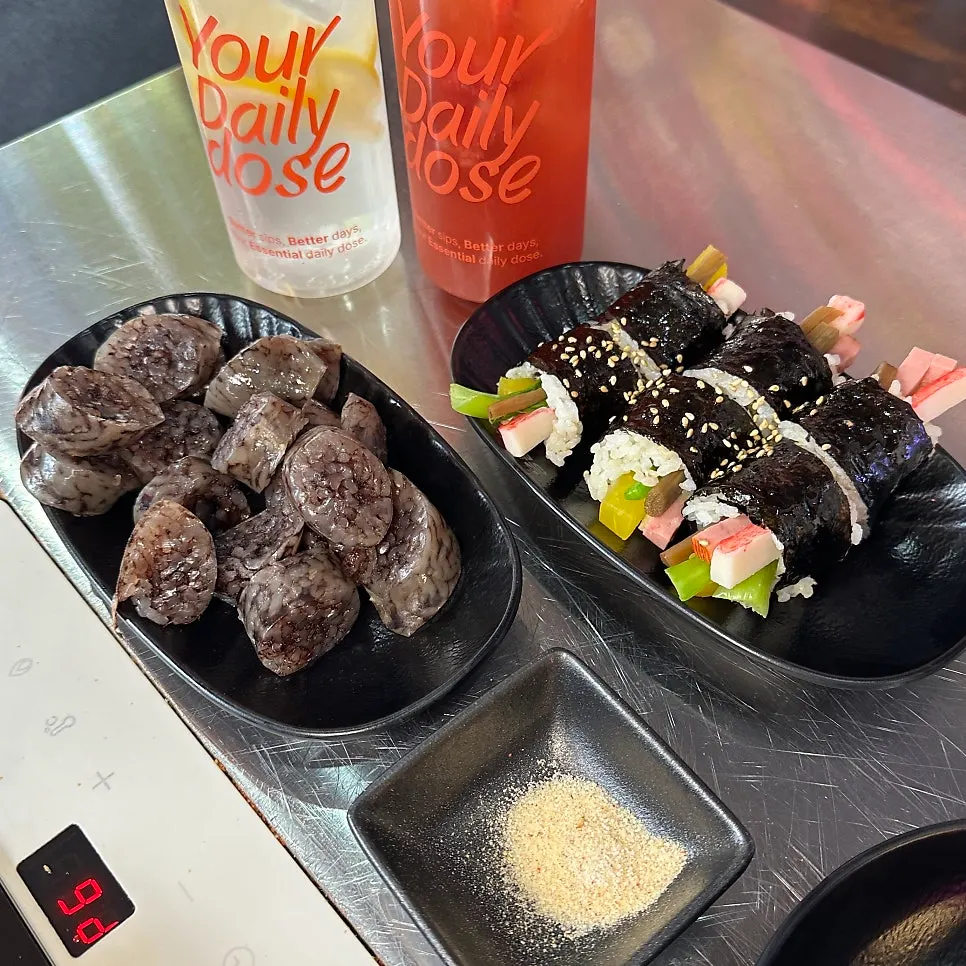 캔처럼 밀봉되어 나온 세트 음료