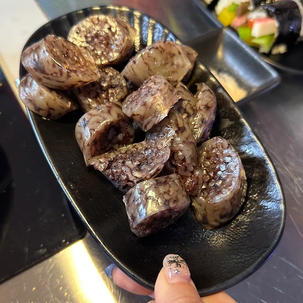 내장 없이 나온 순대 접시