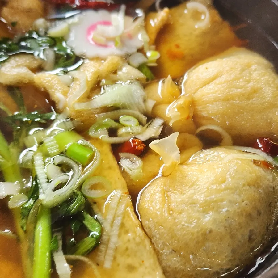 Fried tofu eomuk soup