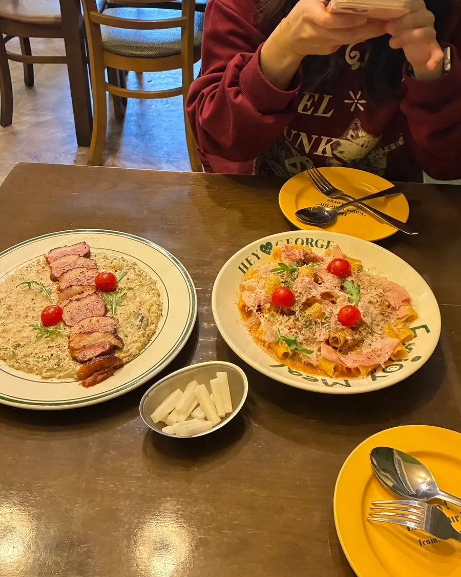 The two Western dishes we ordered