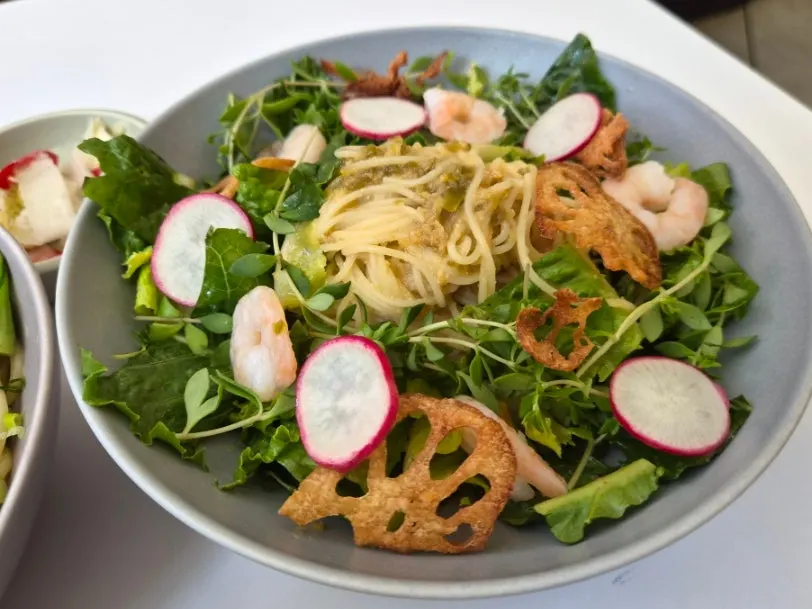 Yuja spring-greens pasta and chadol Melchovy pasta