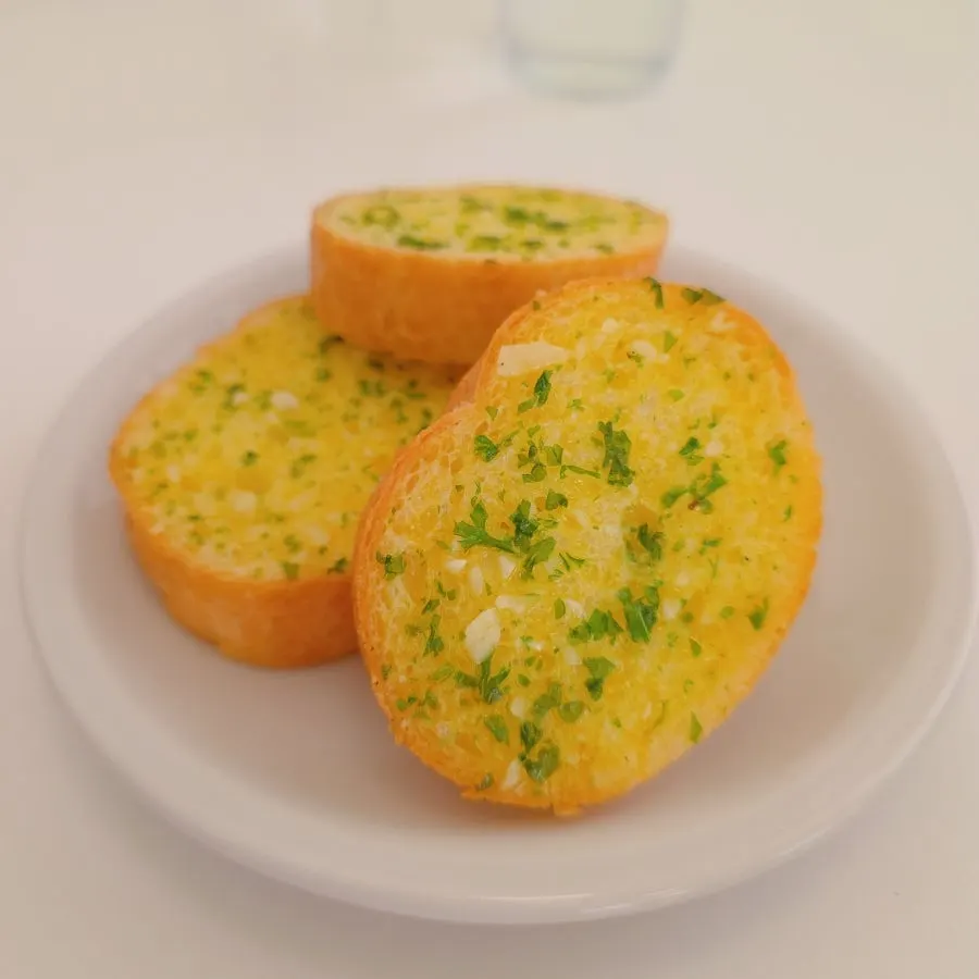 Soft, moist garlic bread