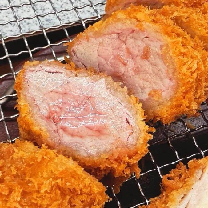 A full solo-dining meal set