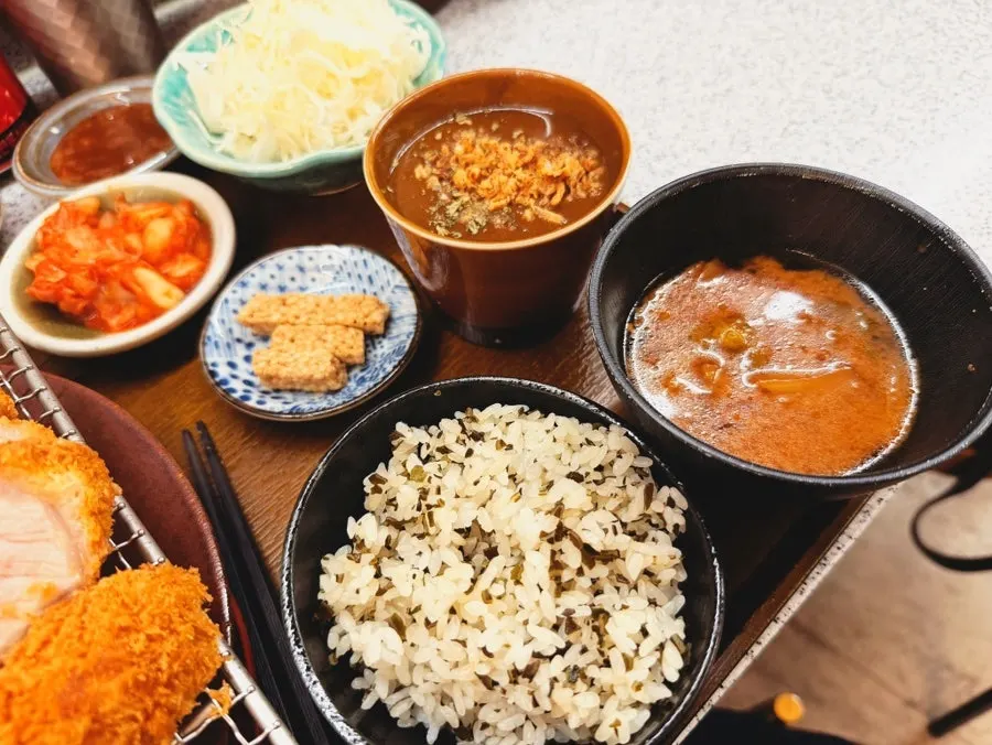 Stretchy cheese katsu