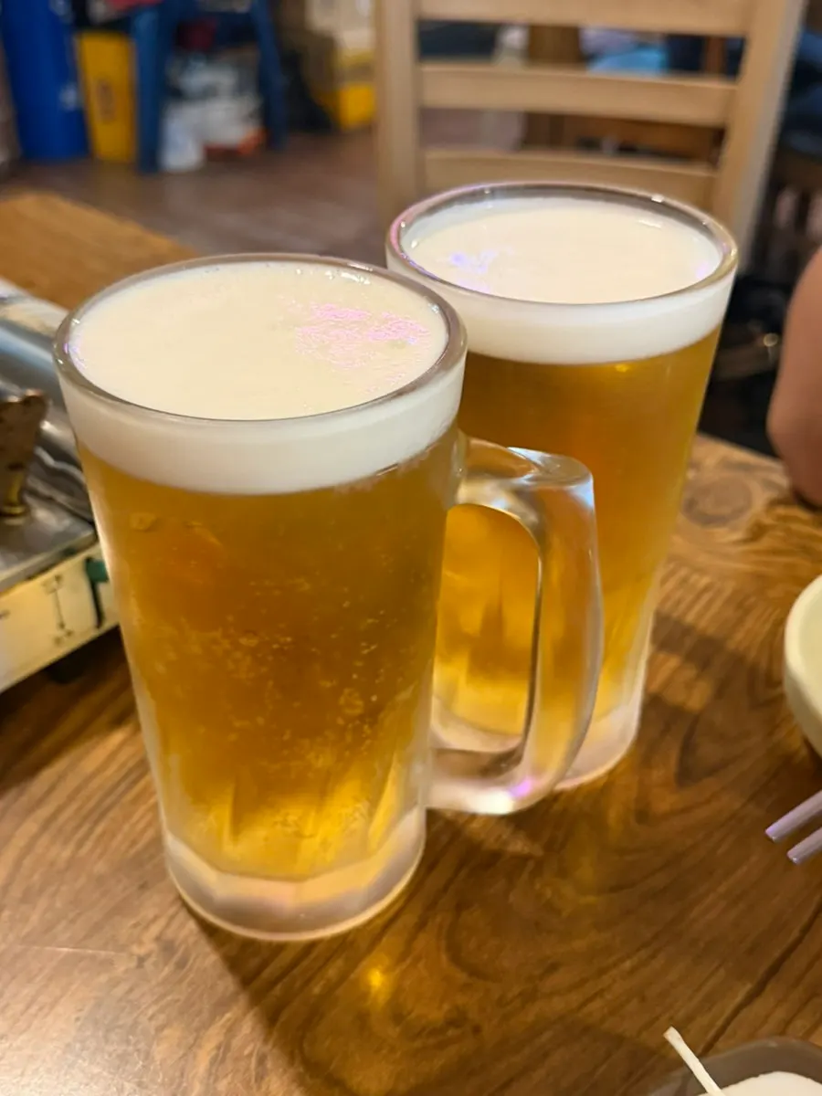 Draft beer served with dakdoritang