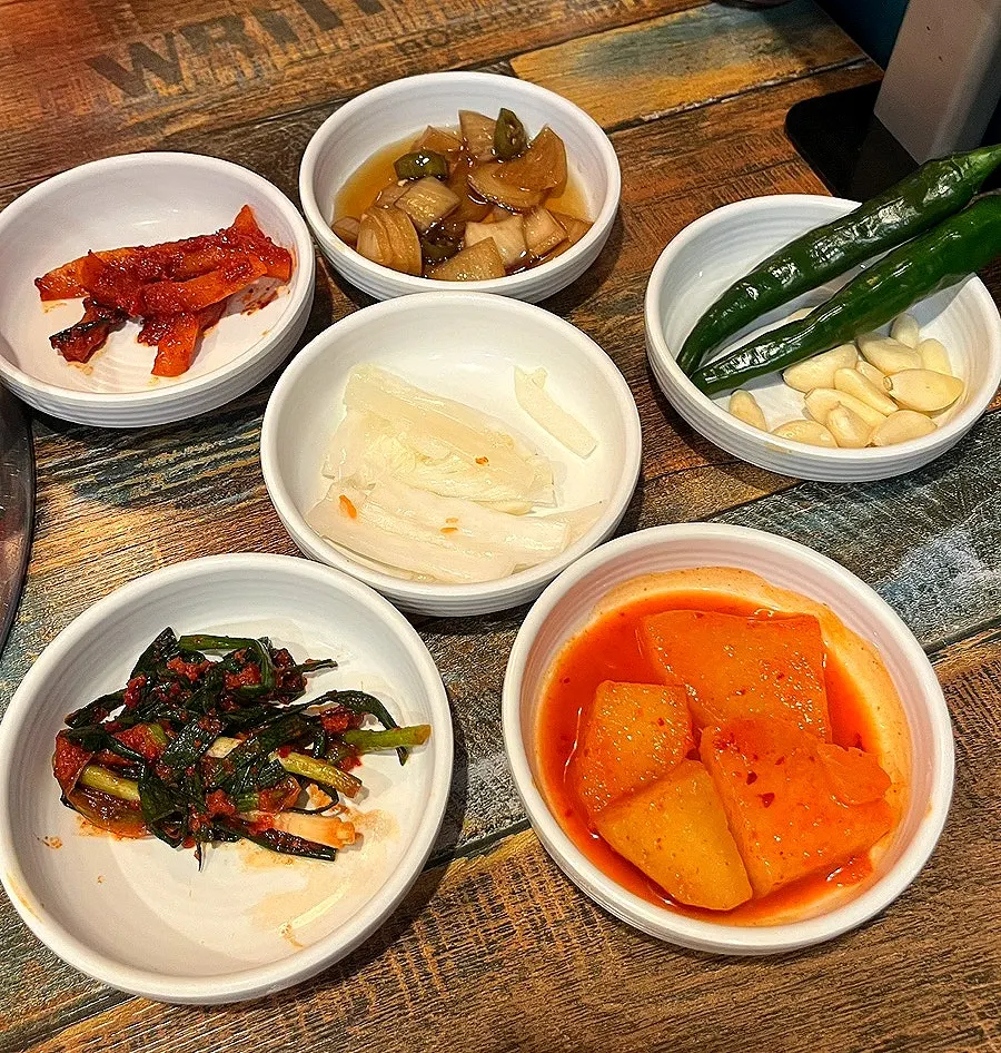 Table set with basic banchan before the meat arrives