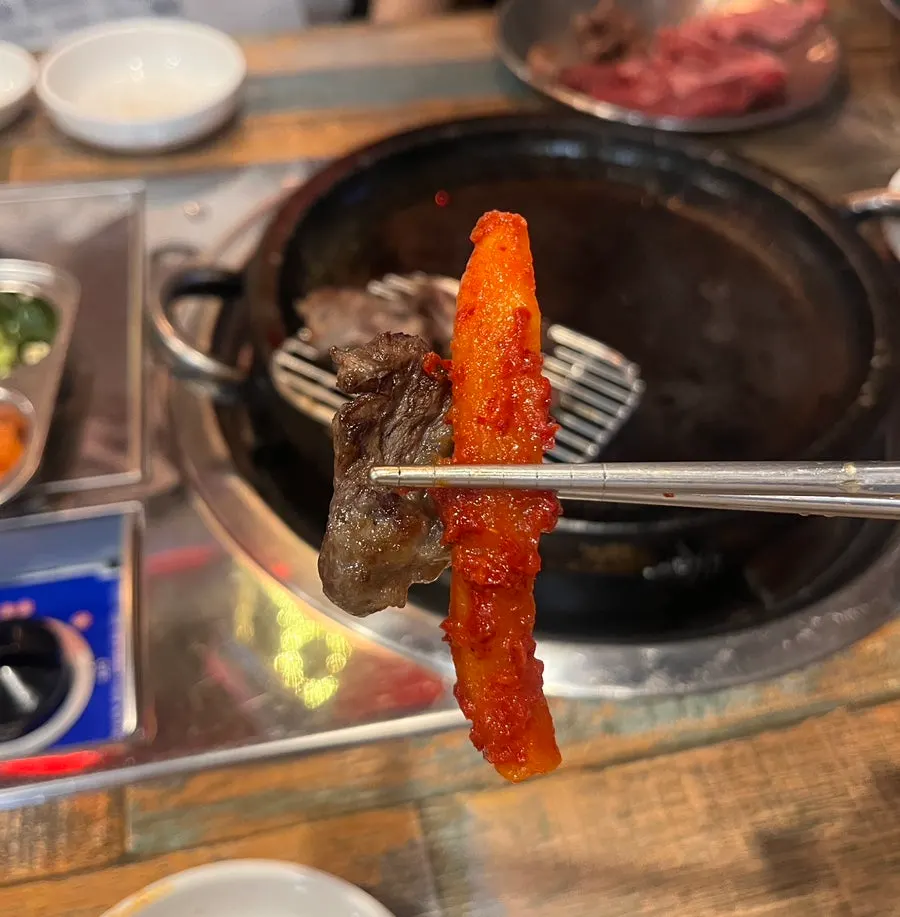 A side dish plate enjoyed together with the meat