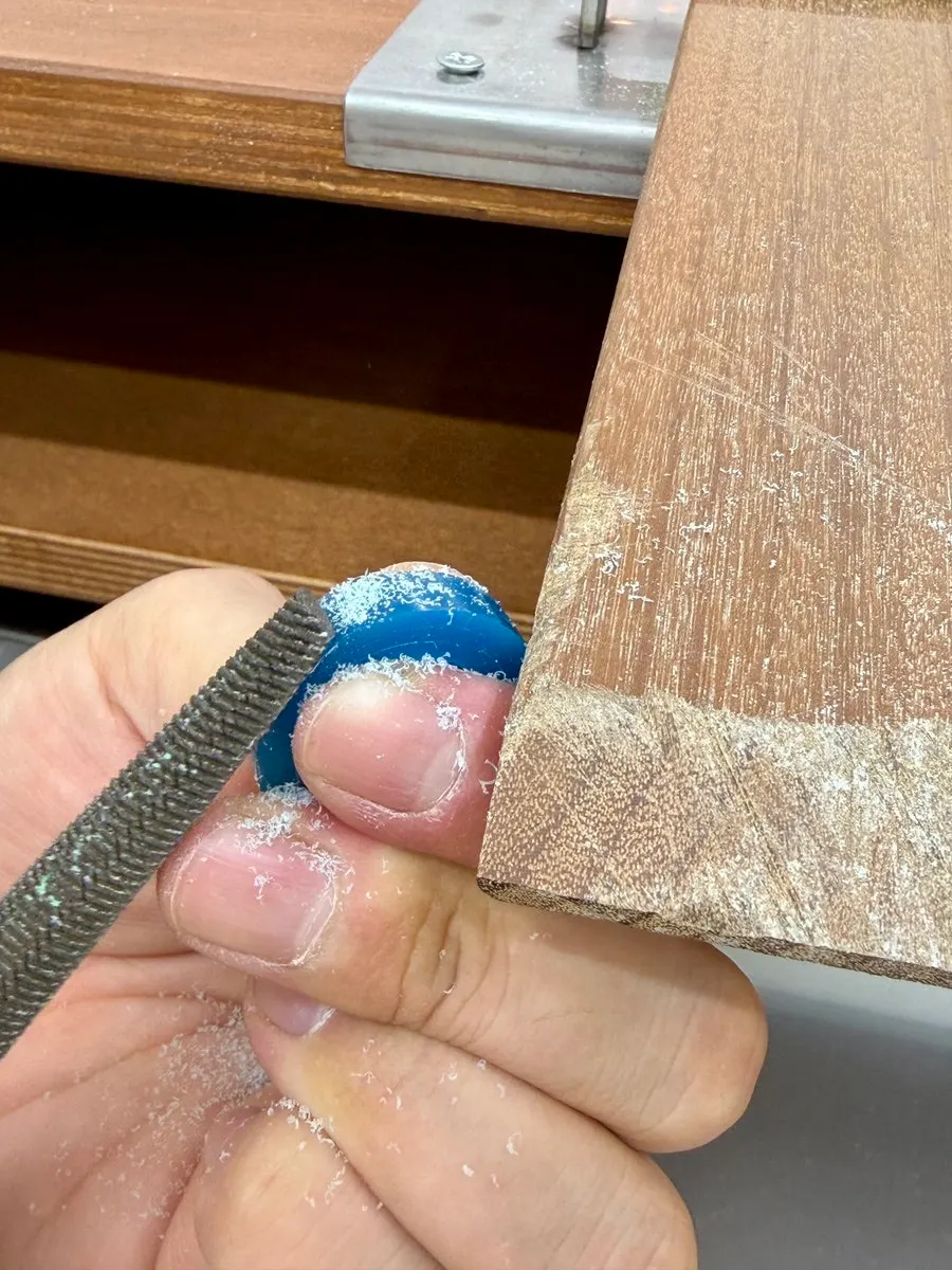 Refining the size of a wax ring