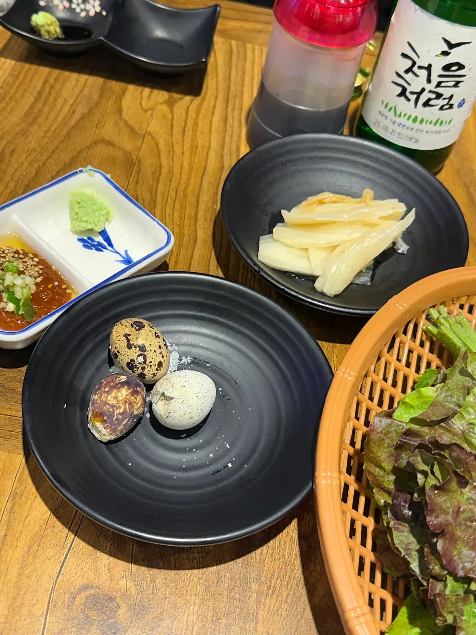 Generously laid-out basic side dishes