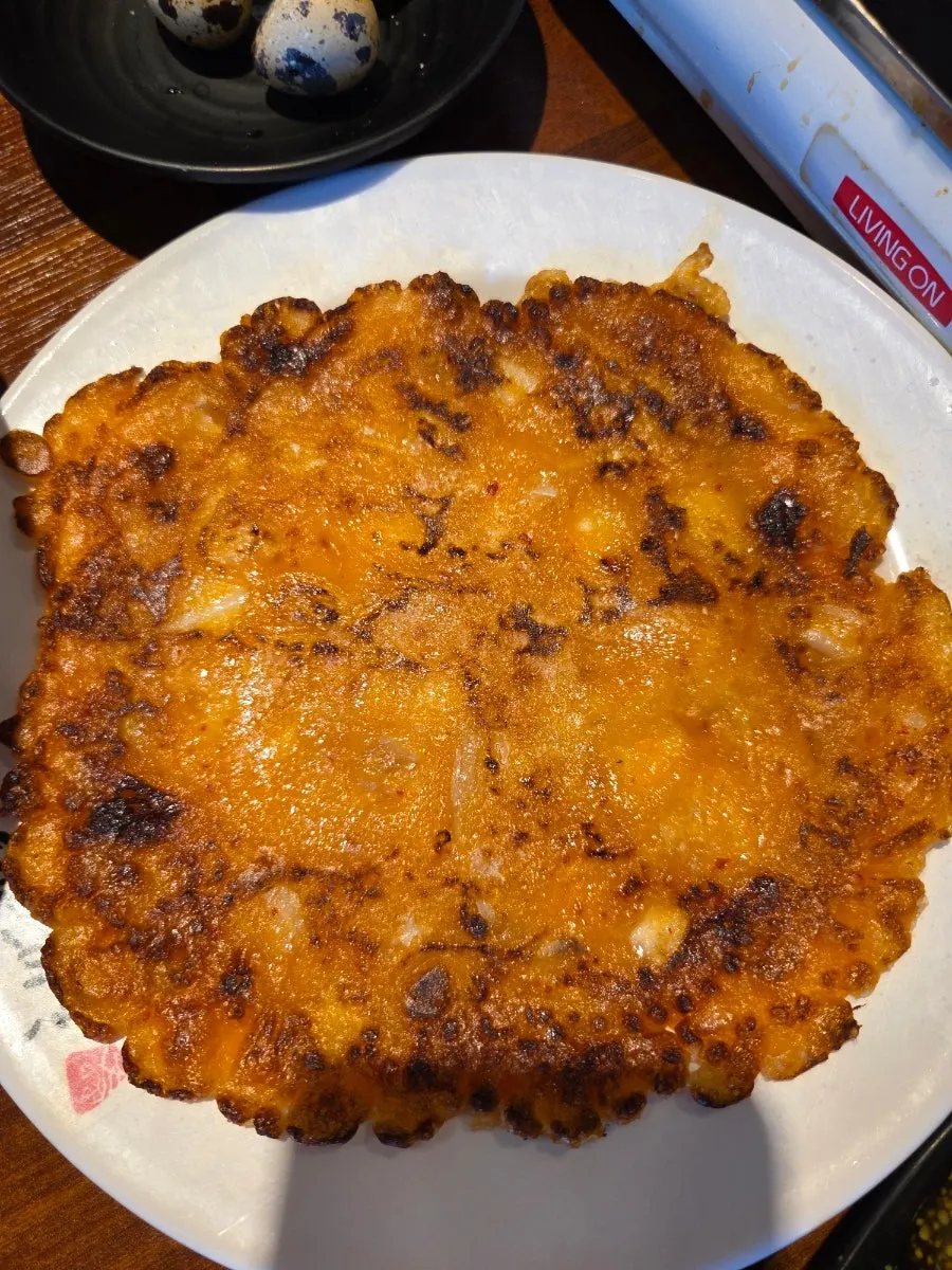 셀프로 부쳐 먹는 김치부침개