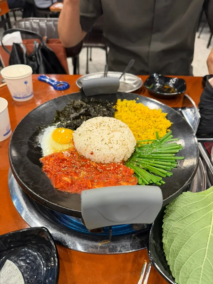 확장 이전해 넓어진 연수곱창 매장