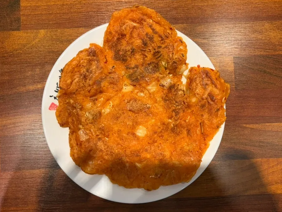 직접 부친 셀프 김치전