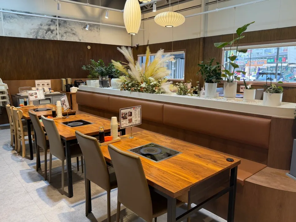 Spacious dining hall interior with wide seating at Yeonsuok