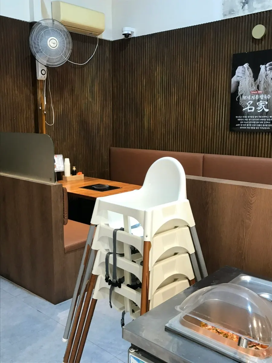 Baby chairs provided at Yeonsuok