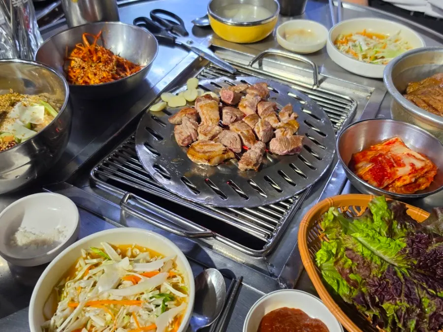 Plate of pre-grilled meat from Yeontan Gongjang