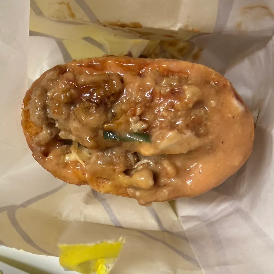 Front view of the Jwasuyeong Baguette Burger storefront