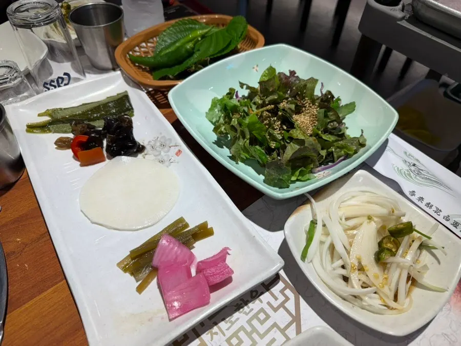 Onions and fresh kimchi salad side dishes