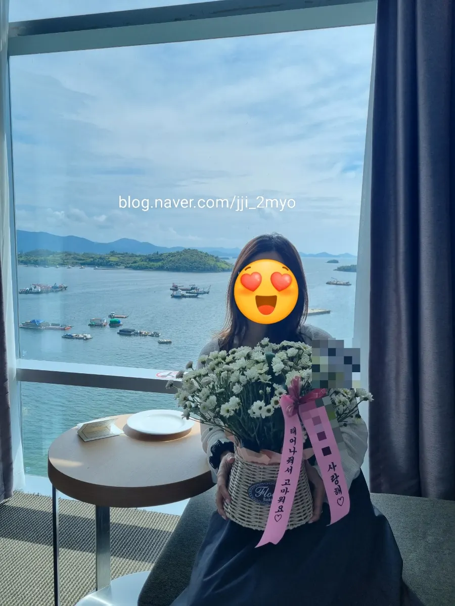Surprise flower basket for a wedding anniversary and birthday