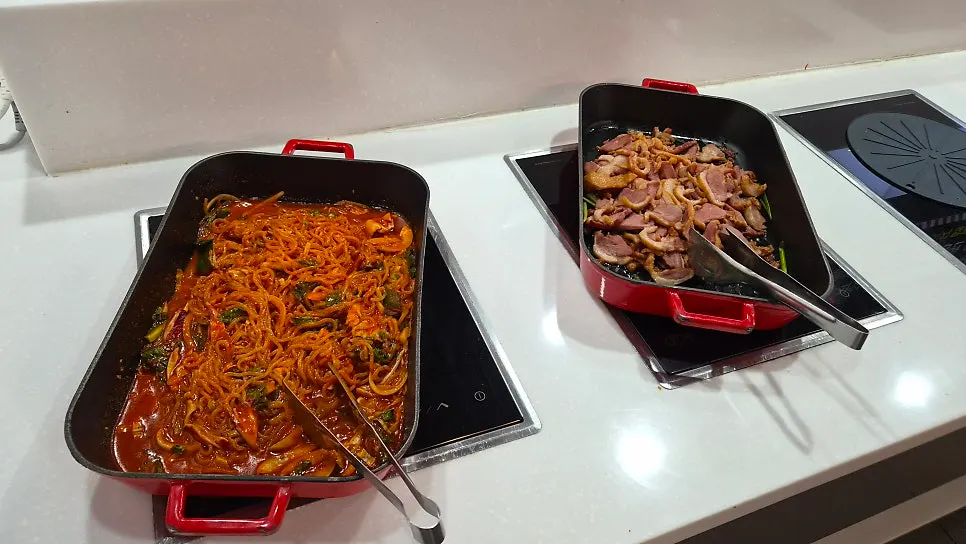 Hearty dishes like pasta and smoked duck