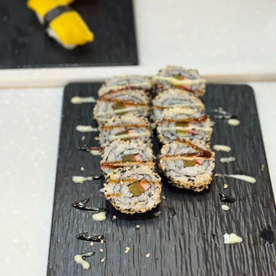Self-bar with sushi zone and pizza