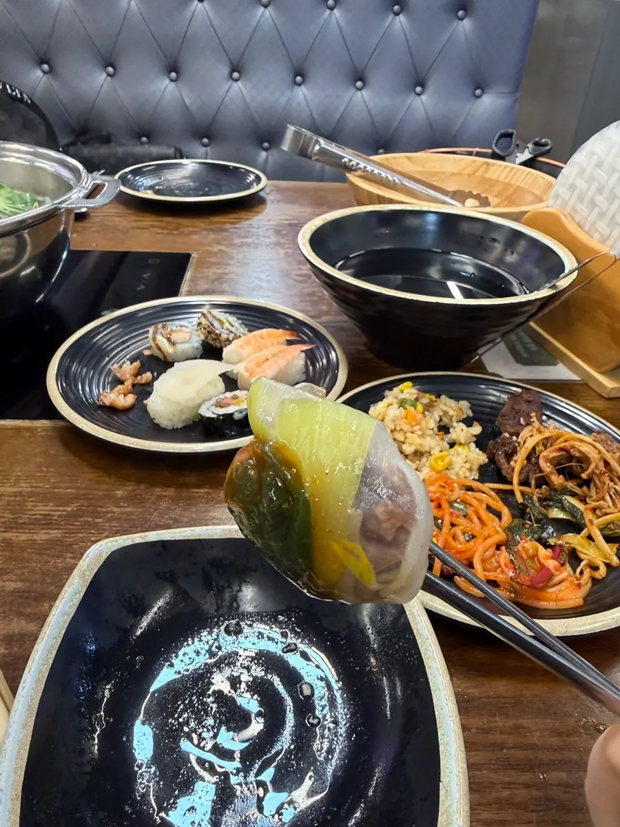 아이스크림이 있는 디저트 코너