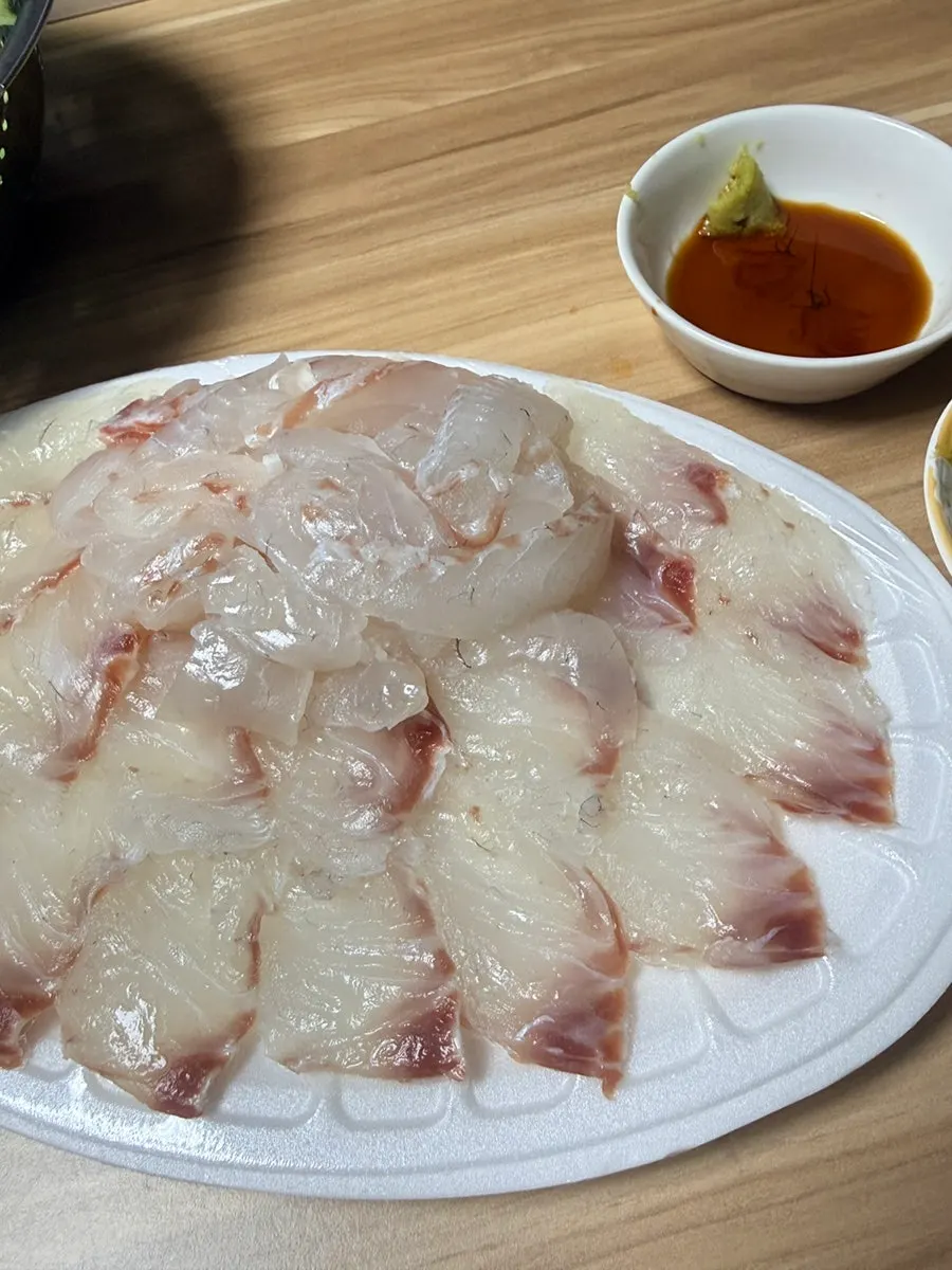 Red sea bream sashimi eaten as a late-night meal