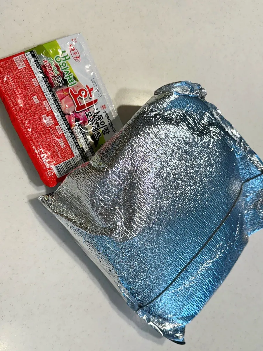 Insulated package of red sea bream sashimi