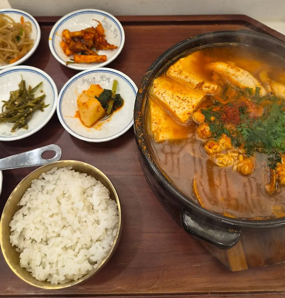 이리까지 먹은 알탕 정식