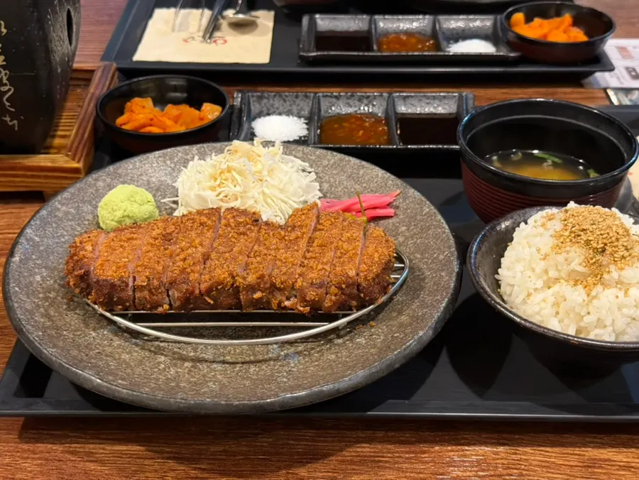 세트 메뉴 구성과 가격 안내